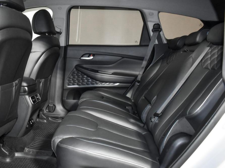 Hyundai Santa Fe IV Рестайлинг Санкт-Петербург  - изображение 13