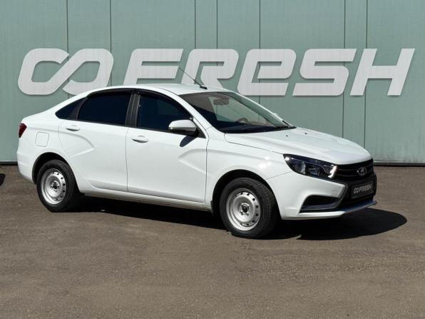 Lada (ВАЗ) Vesta I с пробегом 2018 года, цена 899 000 рублей, 105569 км, седан, Автокод Объявления