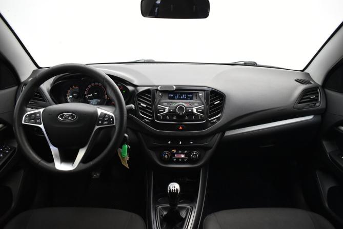 Lada (ВАЗ) Vesta I с пробегом 2018 года, цена 735 000 рублей, 174645 км, седан, Автокод Объявления