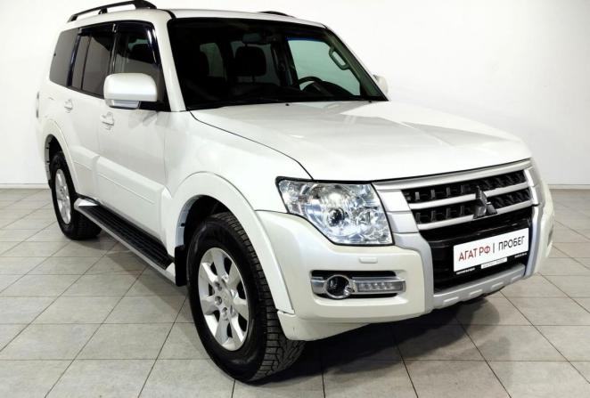 Mitsubishi Pajero IV Рестайлинг 2 с пробегом 2015 года, цена 2 150 000 рублей, 364109 км, внедорожник, Автокод Объявления