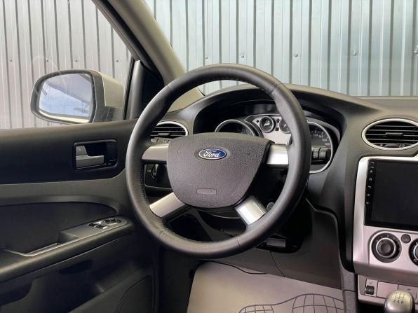 Ford Focus II Рестайлинг с пробегом 2011 года, цена 577 000 рублей, 168428 км, седан, Автокод Объявления