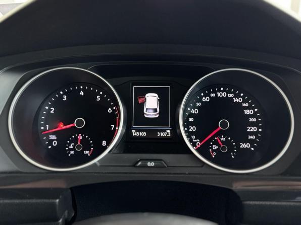 Volkswagen Tiguan II с пробегом 2017 года, цена 2 199 000 рублей, 143045 км, внедорожник, Автокод Объявления