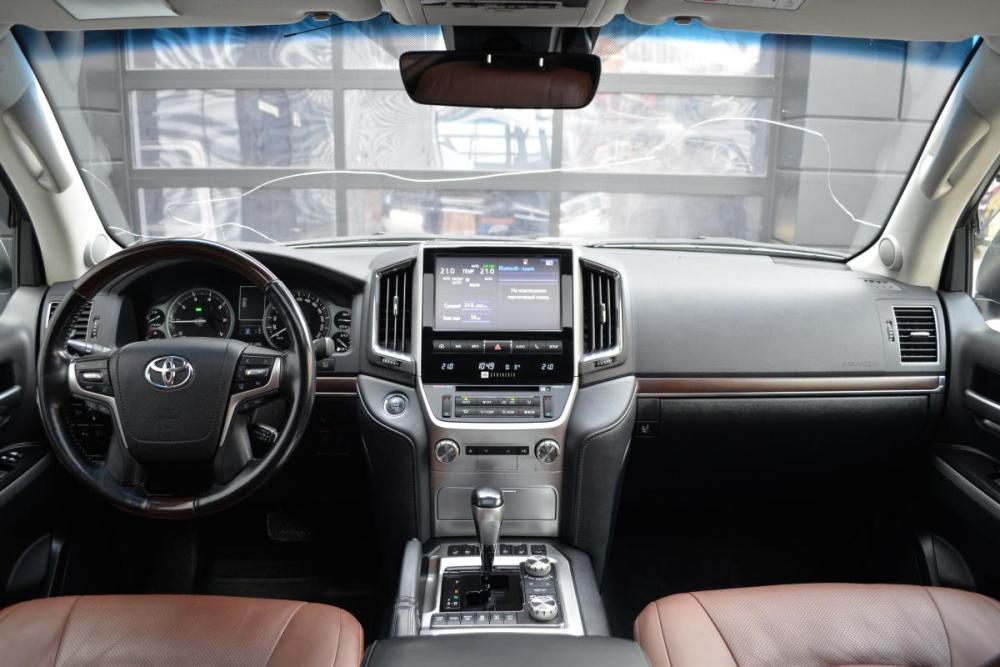 Toyota Land Cruiser 200 Series Рестайлинг 2 Иркутск  - изображение 13