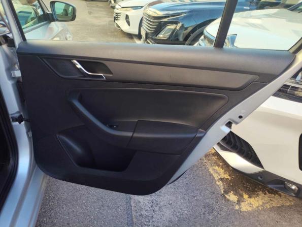 Skoda Rapid I с пробегом 2014 года, цена 875 000 рублей, 63478 км, лифтбек, Автокод Объявления