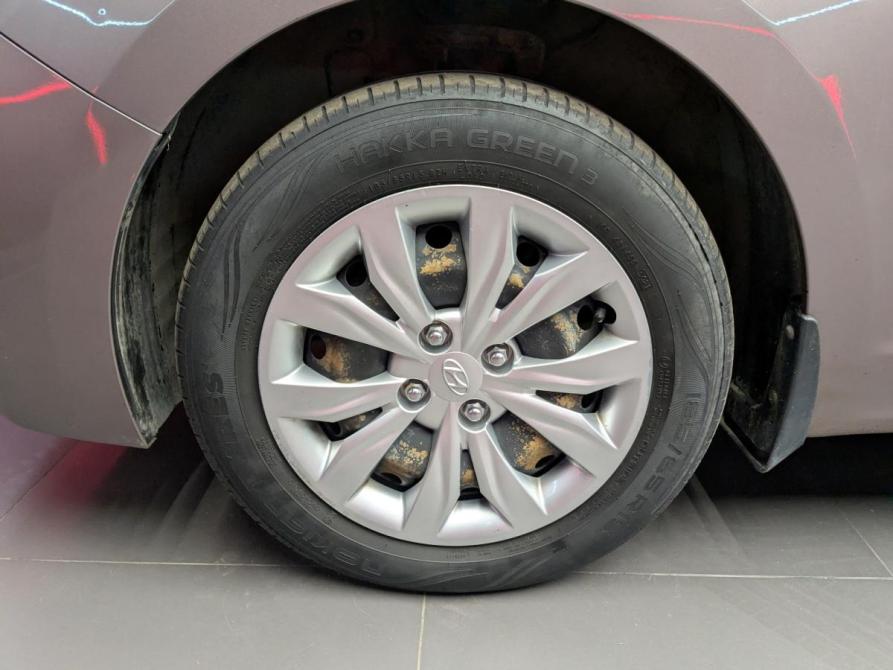 Hyundai Solaris II Москва  - изображение 12