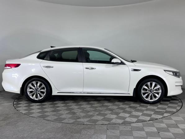 Kia Optima IV с пробегом 2018 года, цена 1 390 000 рублей, 301362 км, седан, Автокод Объявления