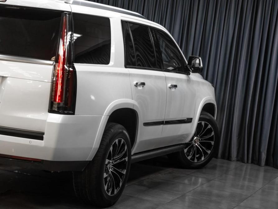 Cadillac Escalade IV Тюмень  - изображение 12