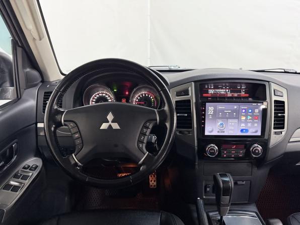 Mitsubishi Pajero IV Рестайлинг 2 с пробегом 2014 года, цена 2 099 000 рублей, 238439 км, внедорожник, Автокод Объявления