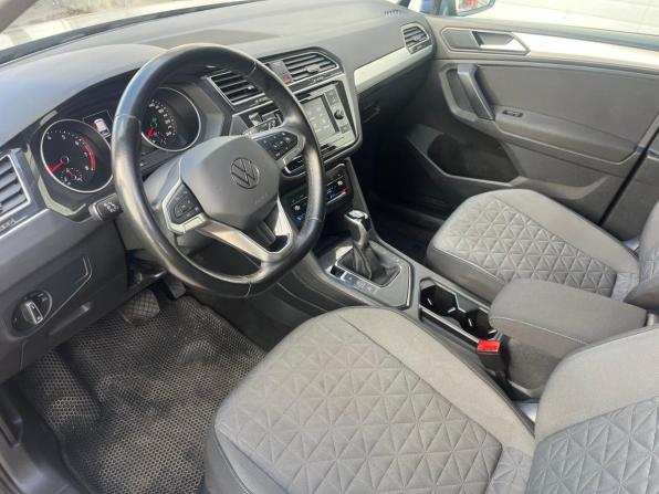Volkswagen Tiguan II Рестайлинг с пробегом 2021 года, цена 2 299 000 рублей, 125721 км, внедорожник, Автокод Объявления