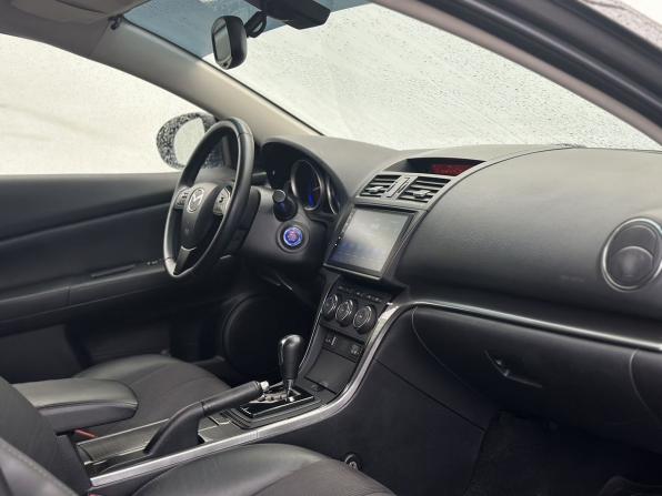 Mazda 6 II (GH) Рестайлинг с пробегом 2011 года, цена 970 000 рублей, 296678 км, универсал, Автокод Объявления