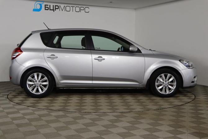 Kia Ceed I Рестайлинг с пробегом 2011 года, цена 799 990 рублей, 167184 км, хэтчбек, Автокод Объявления