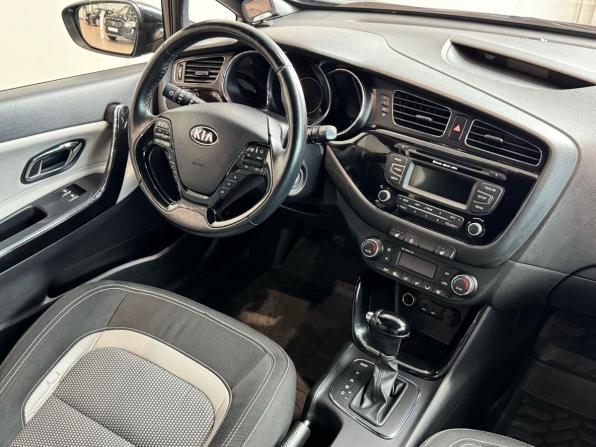 Kia Ceed II с пробегом 2013 года, цена 920 000 рублей, 206000 км, хэтчбек, Автокод Объявления
