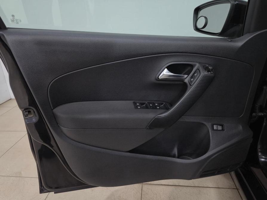 Volkswagen Polo V Альметьевск  - изображение 9
