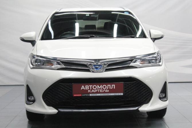 Toyota Corolla XI (E160 E170) Рестайлинг 2 с пробегом 2018 года, цена 1 429 000 рублей, 158000 км, универсал, Автокод Объявления