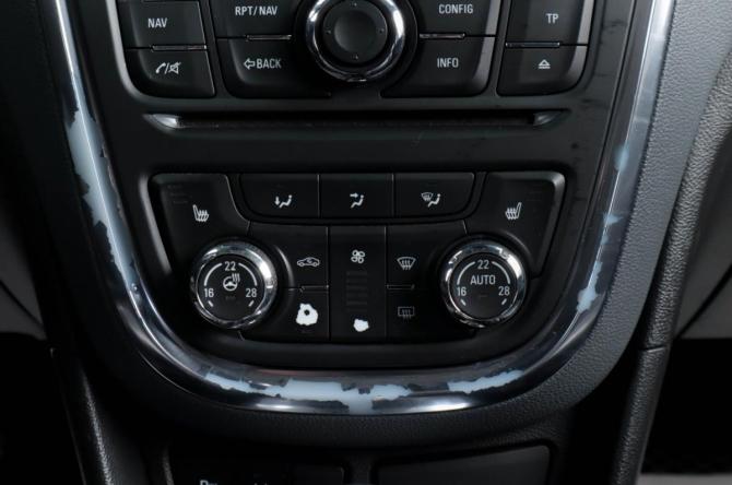 Opel Mokka I с пробегом 2012 года, цена 1 329 000 рублей, 121000 км, внедорожник, Автокод Объявления