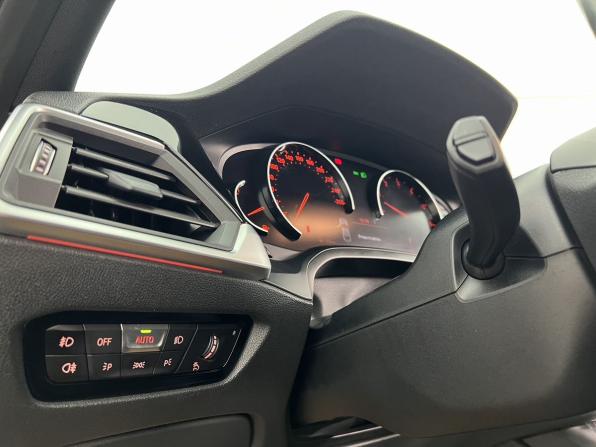 BMW 3 серии VII (G2x) с пробегом 2019 года, цена 3 098 000 рублей, 152259 км, седан, Автокод Объявления