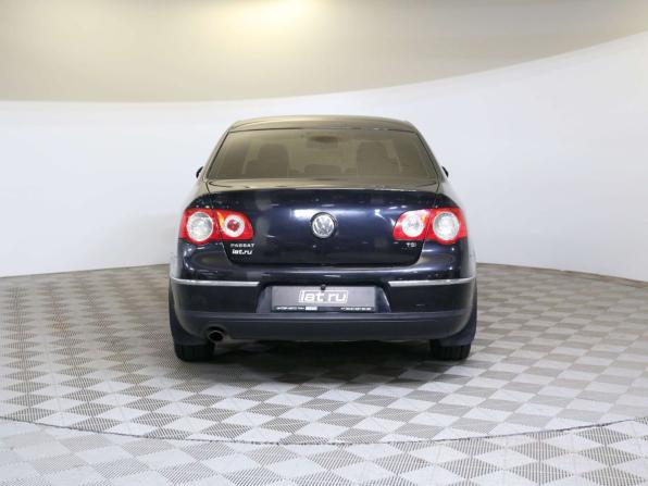 Volkswagen Passat B6 с пробегом 2008 года, цена 550 000 рублей, 290000 км, седан, Автокод Объявления