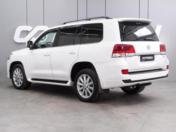 Toyota Land Cruiser 200 Series Рестайлинг 2 с пробегом 2015 года, цена 4 999 000 рублей, 145219 км, внедорожник, Автокод Объявления