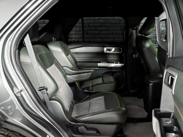 Ford Explorer VI с пробегом 2022 года, цена 4 000 000 рублей, 78700 км, внедорожник, Автокод Объявления