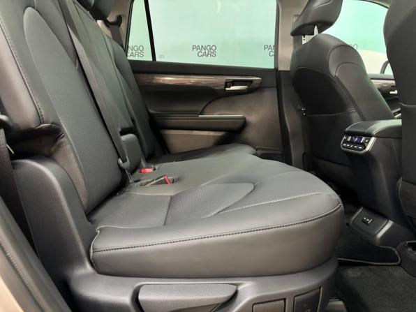 Toyota Highlander IV (XU70) с пробегом 2026 года, цена 5 300 000 рублей, 38 км, внедорожник, Автокод Объявления
