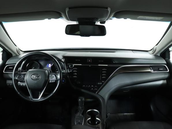 Toyota Camry VIII (XV70) с пробегом 2018 года, цена 2 799 000 рублей, 99990 км, седан, Автокод Объявления