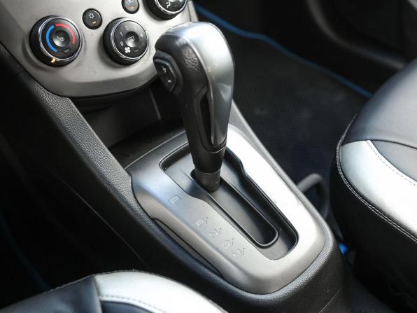 Chevrolet Aveo II с пробегом 2014 года, цена 899 000 рублей, 127860 км, седан, Автокод Объявления