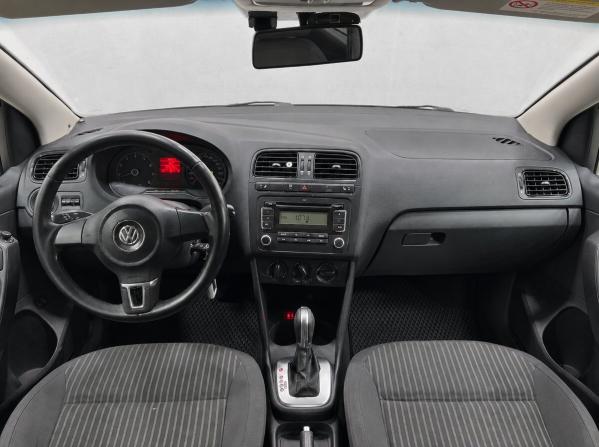 Volkswagen Polo V с пробегом 2013 года, цена 650 500 рублей, 283425 км, седан, Автокод Объявления