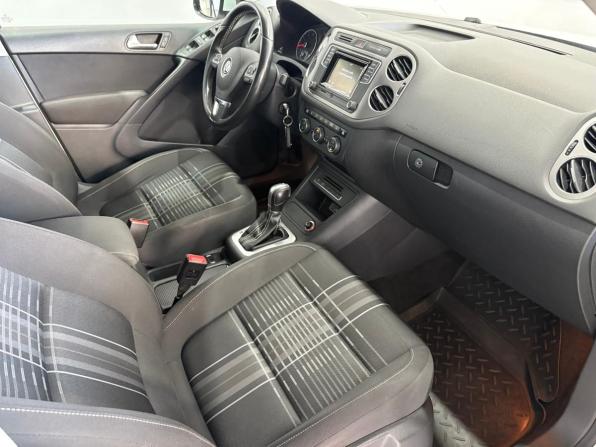 Volkswagen Tiguan I Рестайлинг с пробегом 2016 года, цена 1 550 000 рублей, 155581 км, внедорожник, Автокод Объявления