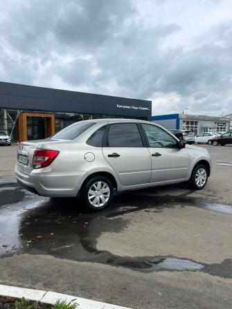 Lada (ВАЗ) Granta I Рестайлинг с пробегом 2020 года, цена 560 000 рублей, 130000 км, седан, Автокод Объявления