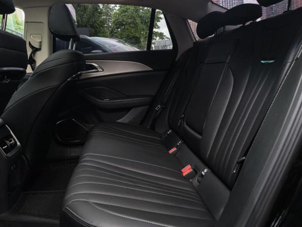 Hongqi H5 II с пробегом 2024 года, цена 2 499 000 рублей, 35314 км, седан, Автокод Объявления