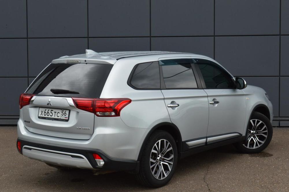 Mitsubishi Outlander III Рестайлинг 3 Оренбург  - изображение 7