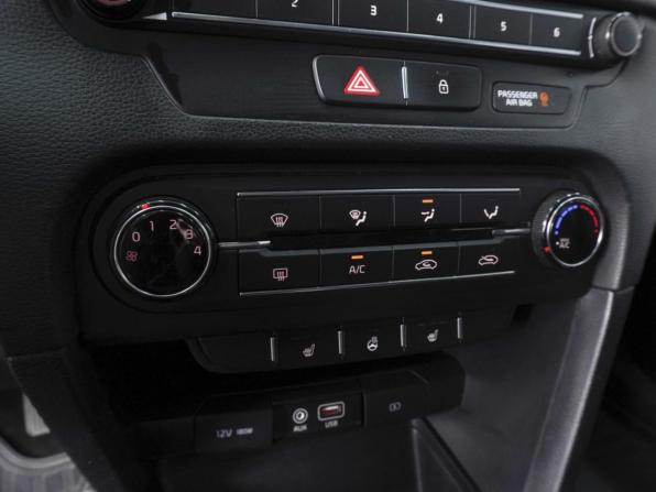 Kia Ceed III с пробегом 2019 года, цена 1 599 000 рублей, 97490 км, хэтчбек, Автокод Объявления