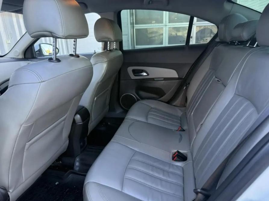 Chevrolet Cruze I Рестайлинг Ростов-на-Дону  - изображение 18