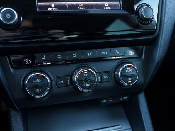 Skoda Octavia III (A7) с пробегом 2014 года, цена 1 249 000 рублей, 138710 км, лифтбек, Автокод Объявления