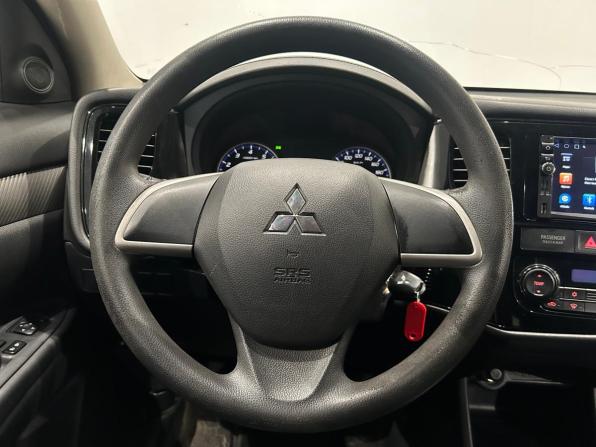 Mitsubishi Outlander III Рестайлинг 2 с пробегом 2015 года, цена 1 449 000 рублей, 229138 км, внедорожник, Автокод Объявления