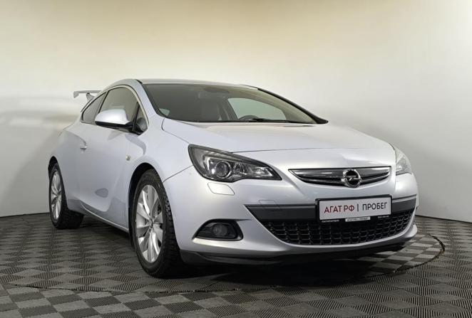 Opel Astra J Рестайлинг с пробегом 2012 года, цена 1 000 000 рублей, 98132 км, хэтчбек, Автокод Объявления