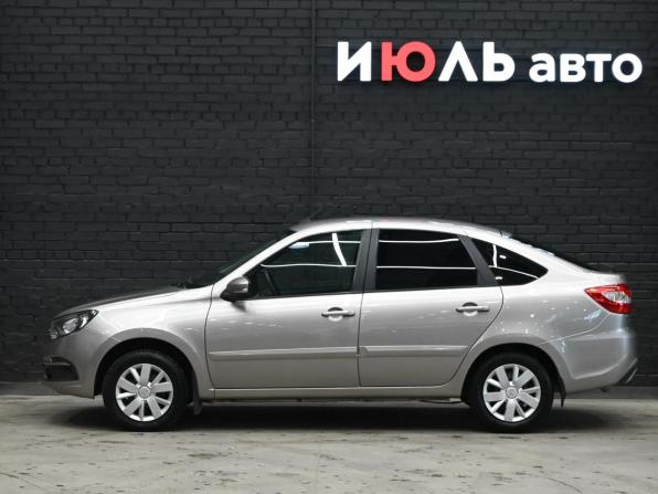 Lada (ВАЗ) Granta I Рестайлинг с пробегом 2019 года, цена 650 000 рублей, 156121 км, хэтчбек, Автокод Объявления