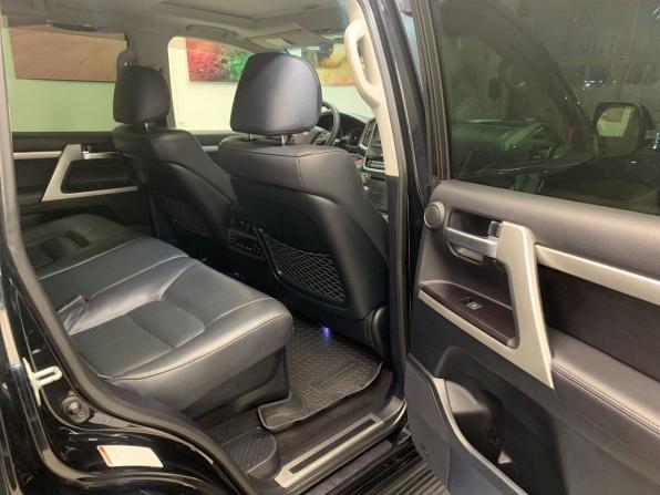 Toyota Land Cruiser 200 Series Рестайлинг 2 с пробегом 2019 года, цена 6 790 000 рублей, 234130 км, внедорожник, Автокод Объявления