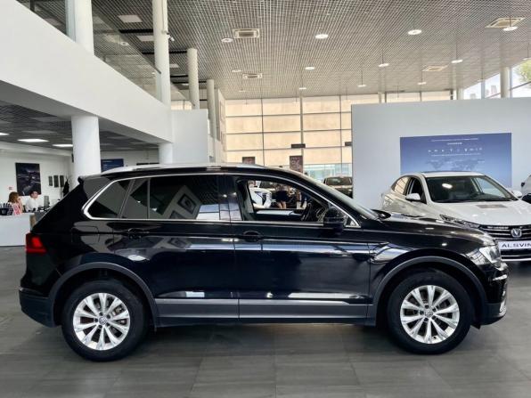 Volkswagen Tiguan II с пробегом 2017 года, цена 2 179 900 рублей, 78000 км, внедорожник, Автокод Объявления