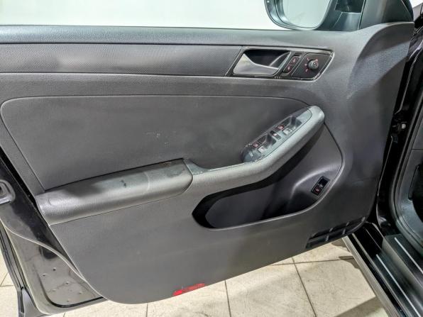 Volkswagen Jetta VI с пробегом 2014 года, цена 1 300 000 рублей, 63700 км, седан, Автокод Объявления