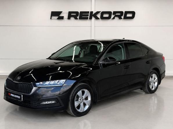 Skoda Octavia IV (A8) с пробегом 2020 года, цена 1 539 000 рублей, 229113 км, лифтбек, Автокод Объявления