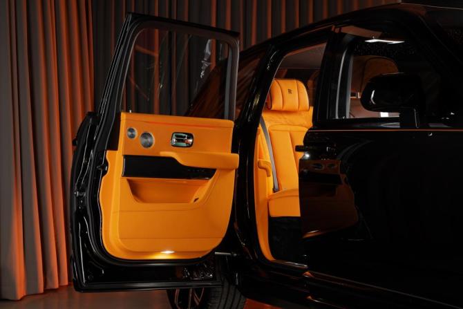 Новый Rolls-Royce Cullinan I Рестайлинг 2025 года, цена 68 738 900 рублей, внедорожник, Автокод Объявления