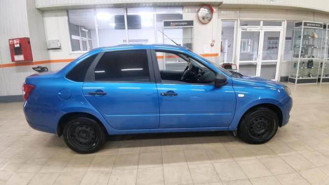 Lada (ВАЗ) Granta I Рестайлинг с пробегом 2018 года, цена 494 000 рублей, 117000 км, седан, Автокод Объявления