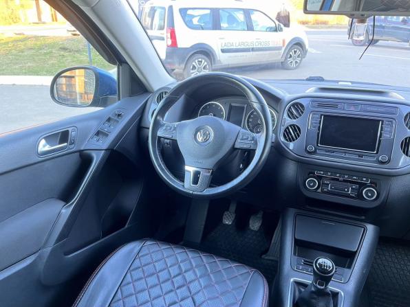 Volkswagen Tiguan I Рестайлинг с пробегом 2011 года, цена 1 240 000 рублей, 134230 км, внедорожник, Автокод Объявления