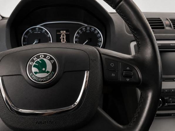 Skoda Octavia II (A5) Рестайлинг с пробегом 2012 года, цена 1 199 000 рублей, 168000 км, лифтбек, Автокод Объявления