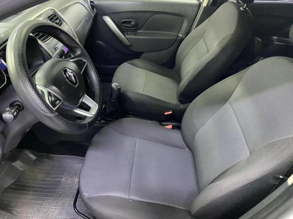 Renault Logan II Рестайлинг с пробегом 2019 года, цена 832 650 рублей, 126047 км, седан, Автокод Объявления