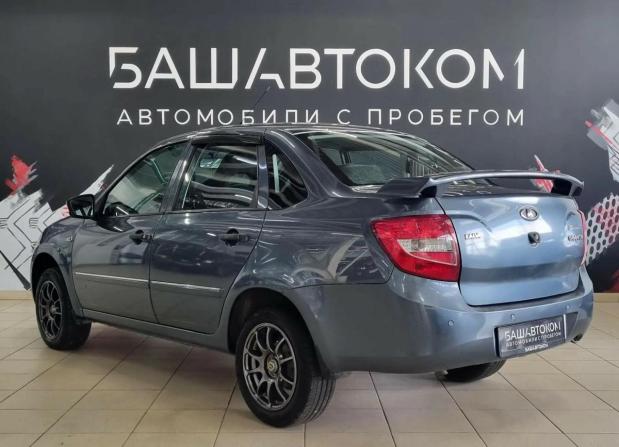 Lada (ВАЗ) Granta I с пробегом 2014 года, цена 350 000 рублей, 185456 км, седан, Автокод Объявления