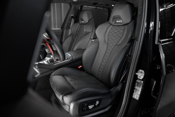 Новый BMW X5 M III (F95) Рестайлинг 2024 года, цена 28 262 400 рублей, внедорожник, Автокод Объявления