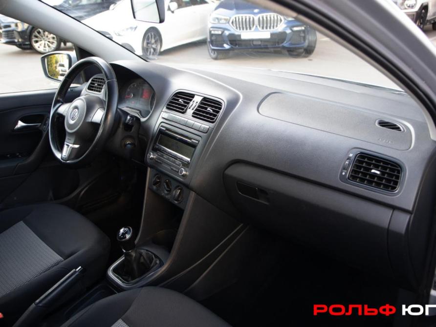 Volkswagen Polo V Москва  - изображение 8