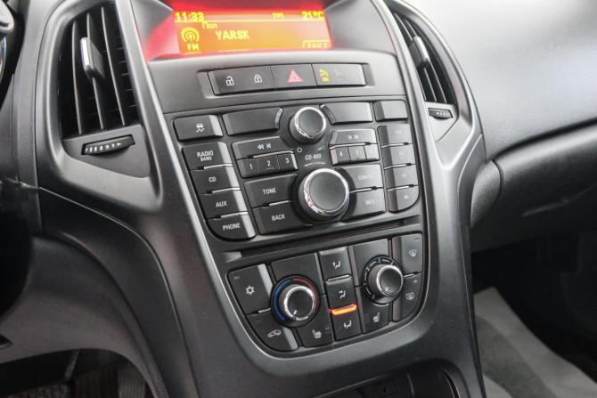 Opel Astra J с пробегом 2012 года, цена 899 000 рублей, 183000 км, хэтчбек, Автокод Объявления
